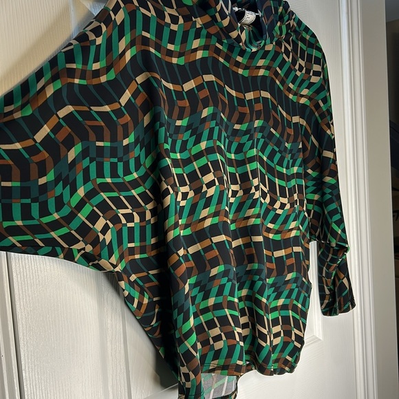 Joseph Ribkoff Abstract Print Top Dolman Sleeve O/S - Picture 6 of 13